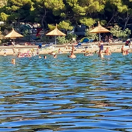 アパート Frkic *